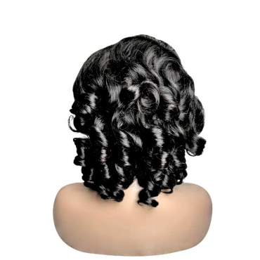 Cheveux naturels bouclés...